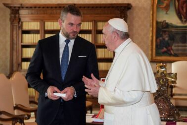 peter pellegrini a papez frantisek