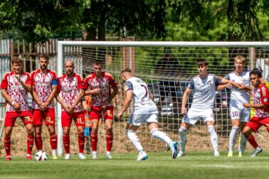 fk-zeleziarne-podbrezova-mfk-dukla-bb-ljh-200_PU