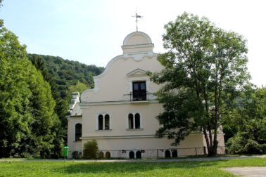 ssm tihanyiovsky kastiel