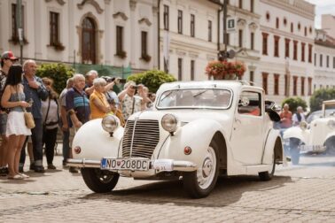 grand retro show2