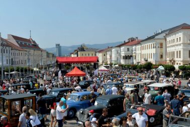 grand retro show6