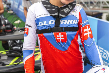 Sára Žuborová