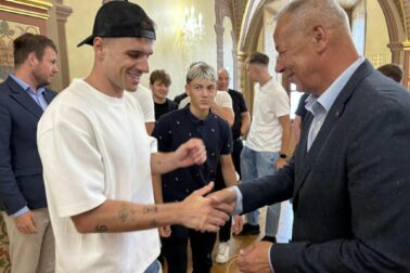 hokejbalisti4