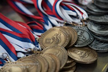 medalile M-SR