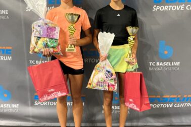 tenis1 dvojhry dievčat