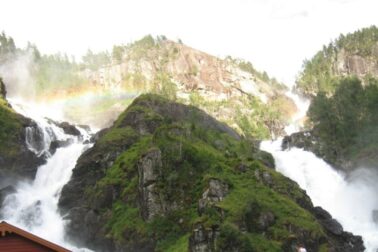 7 Vodopády Latefossen