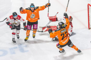 619899982_1490326823098579_1280002143385694755_n