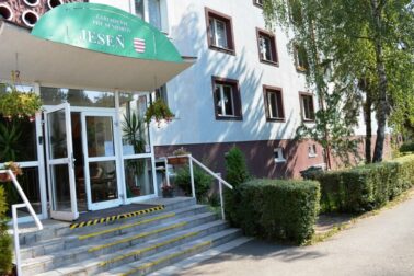 socialne zariadenie jesen