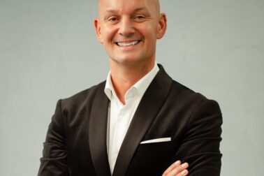 Radovan Ocharovich1