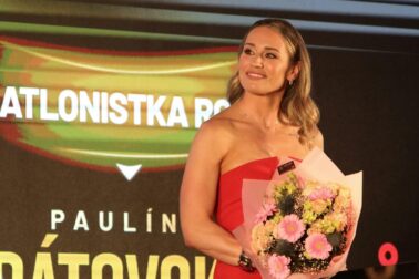 paulína bátovská fialková