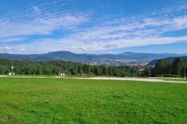 Pozemky - Vlčia Jama