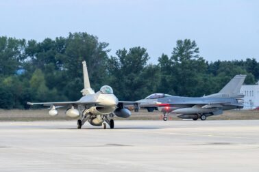 prilet f16