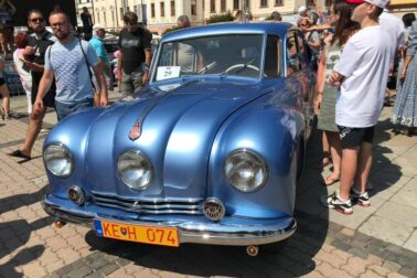 grand-retro-show9