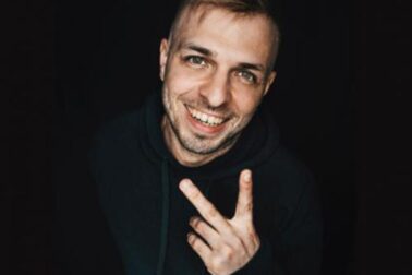 DJ EKG