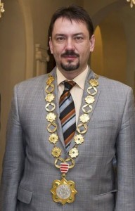 statutar(1)