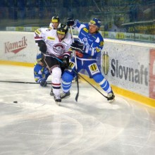 Bystrickí hokejisti vyhrali aj v Poprade po senzačnom obrate + HLASY