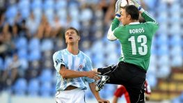 Dukla prehrala so Slovanom po spornom zranení Boroša a prezimuje posledná + hlasy