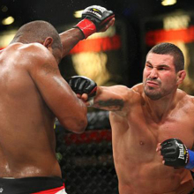 Végh sa na májovom FULL FIGHT nezúčastní, prijal ponuku o titul KSW