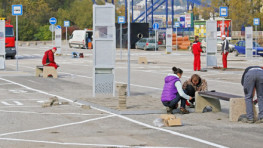 FOTO: Dočasná autobusová stanica na Mičinskej pred dokončením