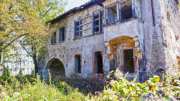FOTO: Kamennej vile pod Urpínom svitá na lepšie časy, už má svojho pána