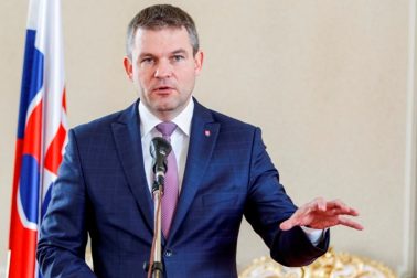 SR EÚ diplomacia vláda Oettinger návšteva BAX
