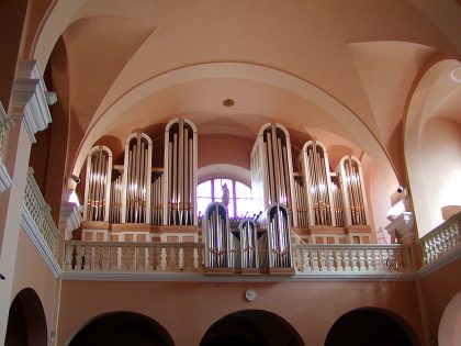 organ-v-katedrale-bb