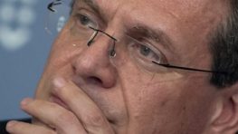 Marcové prezidentské voľby majú nového favorita – diplomata Maroša Šefčoviča