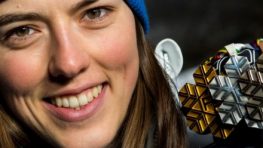 Petra Vlhová bronzom zo slalomu skompletizovala medailovú zbierku na MS