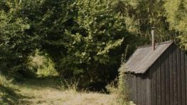Netradičná literárna prechádzka Dúbravicou
