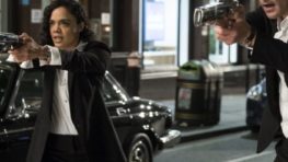 Do CINEMAX BB na filmy Muži v čiernom, Uzly a pomaranče či Rodičia pod parou
