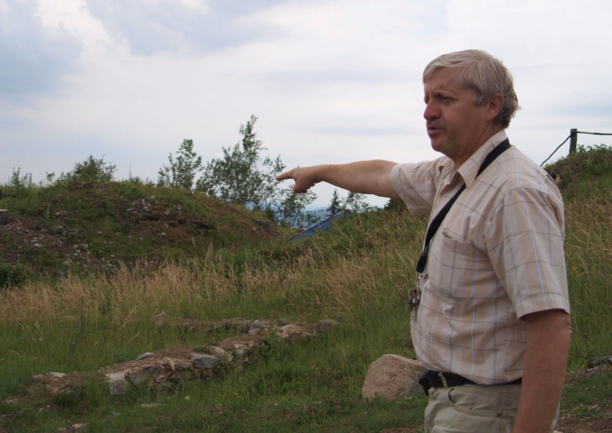 Jozef Labuda: Stredoslovenský banský región vo vrcholnom stredoveku z ...
