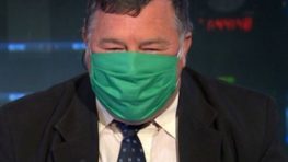 Profesor Vladimír Krčméry: Prvú vlnu nákazy máme už za sebou, druhá býva importovaná