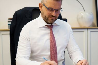 peter pellegrini hlas