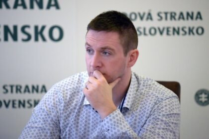 Milan Uhrík