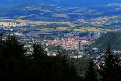 pohľad na mesto z pršianskej rozhľadne