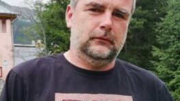 Richard Kollár: Na tlačovkách premiéra o korone sa dozvedáme, že už aj odborníci sú hlupáci…