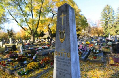 Hrob Jána Bottu
