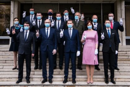 Vláda Igora Matoviča 