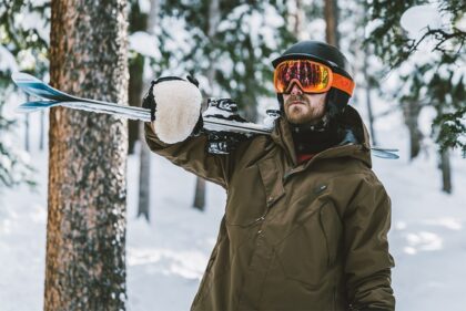 Kvalitná pánska bunda vhodná na lyžovanie