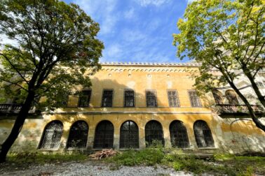 Kaštieľ Radvanských v Banskej Bystrici