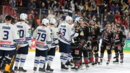 FOTO: Bystričania končia sezónu, 7. štvrťfinálový duel prehrali so Spišiakmi v predĺžení, lúči sa Sedláček + HLASY