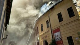 Požiar v historickom centre Banskej Štiavnice vážne poškodil pamiatkovo chránené budovy