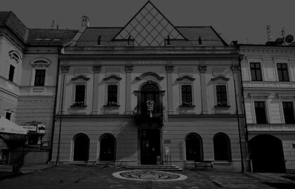Neosvetlená Radnica