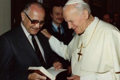 Silvester Krčméry s Jánom Pavlom II.
