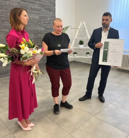 Zľava Marianna Bebčáková, Zlatica Csontos Šimoňáková a Matej Kerestúr