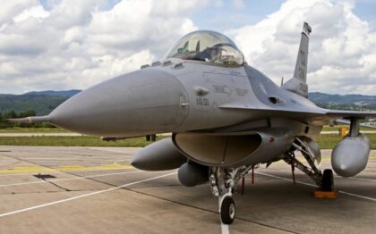 Stíhačka F16