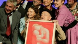 Do Banskej Bystrice prichádza Radošinské naivné divadlo so Štepkovou komédiou Madona s dieťaťom