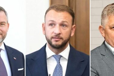 Zľava Peter Pellegrini, Matúš Šutaj Eštok a Robert Fico