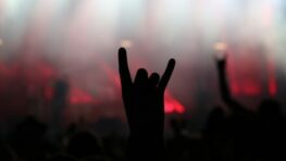 Benefičný metalový koncert Angelus Party v banskobystrickom Sova Bare & Art Klube pre OZ Akčné rodiny