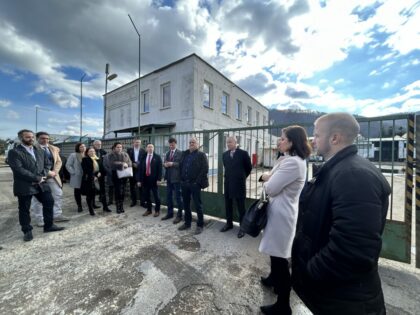 Obhliadka nových priestorov pre ZAaRES v Majeri